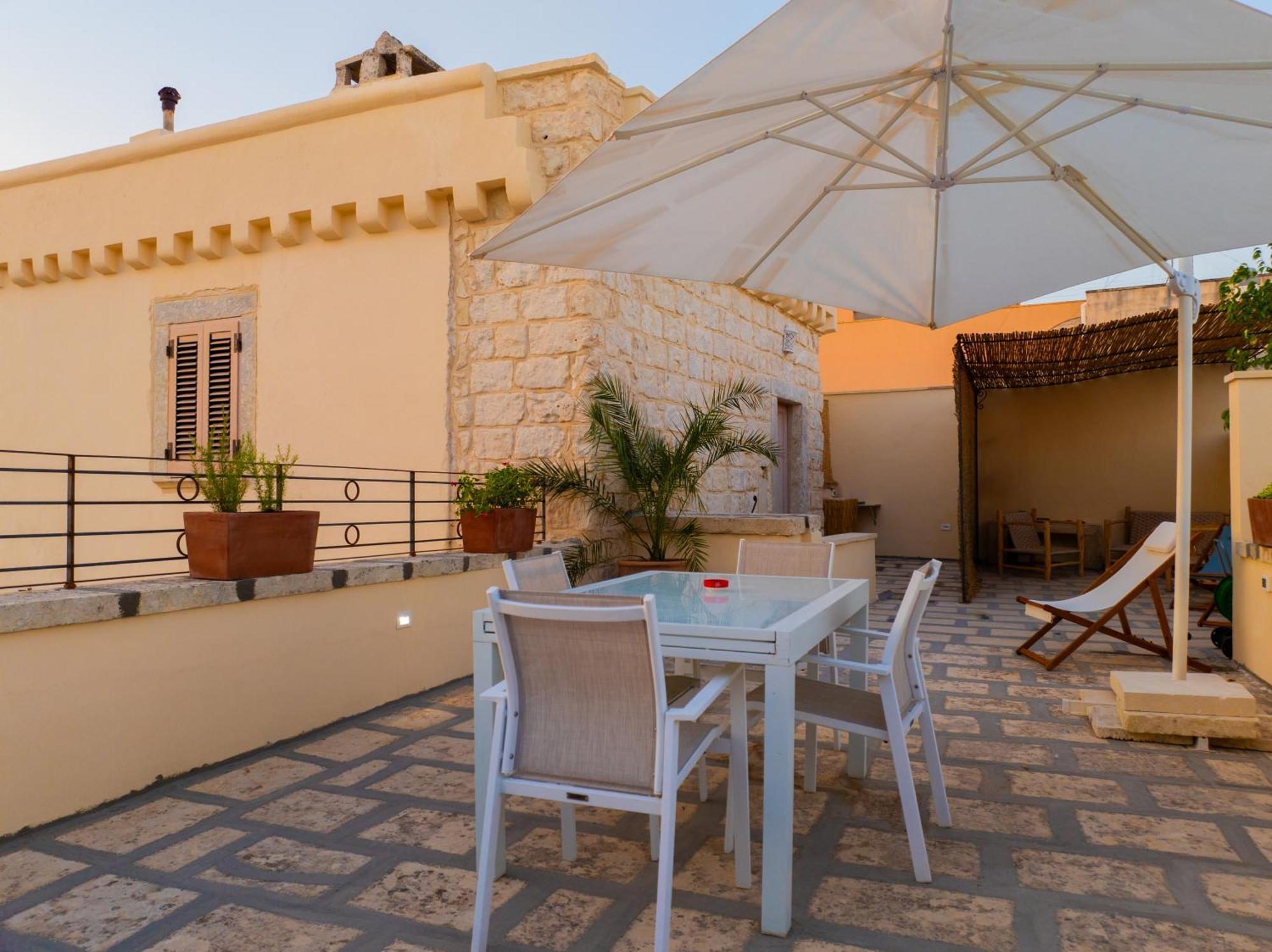 Torre Primaldo Apartment